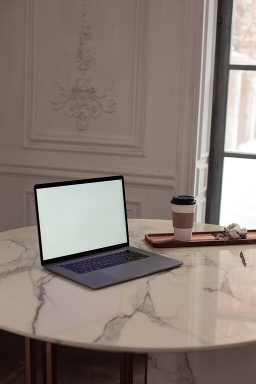 Simple Routines to Start and End Your Workday Effectively